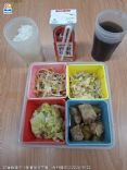 白米飯/家常滷肉/銀芽豆包/西滷菜/高麗菜/仙草甜湯/牛奶\